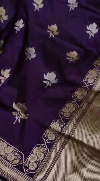 Elegant Lightweight Banarasi Mashru Silk Saree Comes with Zari Border