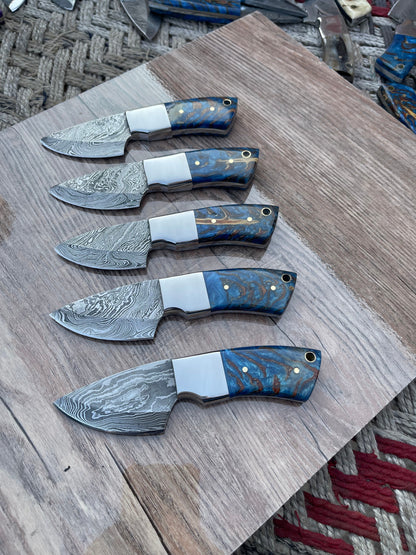 Skinning Knife Set – 5.5” Handmade Damascus Steel with Pine Cone Resin Handle