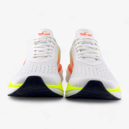 APUS White Women Long-Distance Trainer