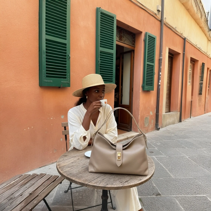 THE CLARA LEATHER SLOUCH BAG (FINAL SALE)