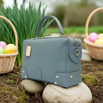 THE GRANDMERE TRUNK BAG