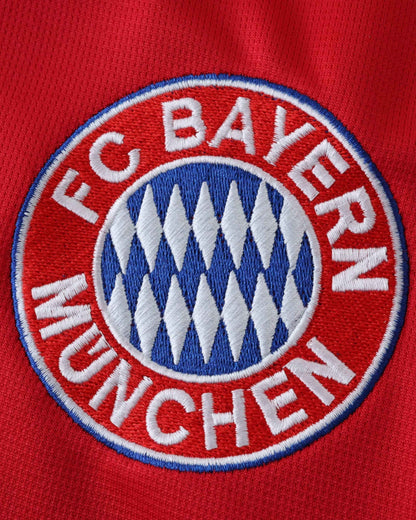 BAYERN MUNICH RETRO HOME 2002/03