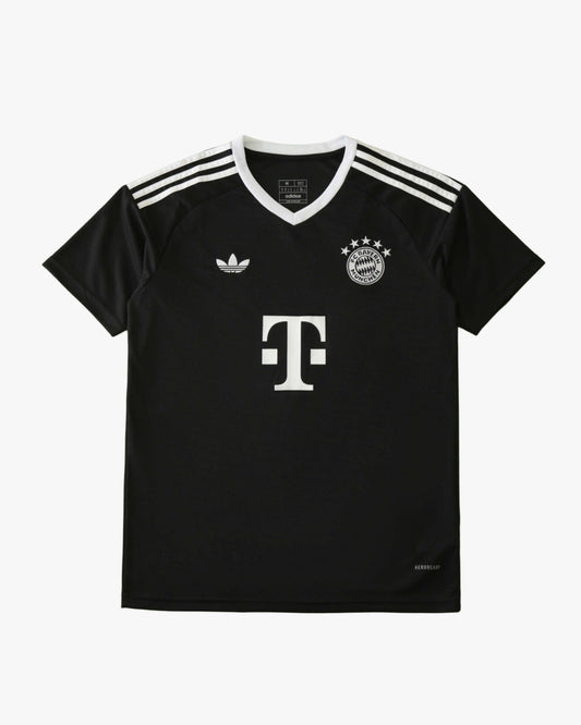 BAYERN MUNICH TRAINING BLACK 2024/25