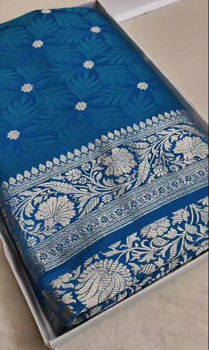 Beautiful Antique Gold Zari Work Banarasi Mashru Silk Saree